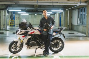 生き残った6人によると